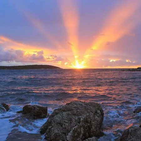 Apartment Nono Ive Vis