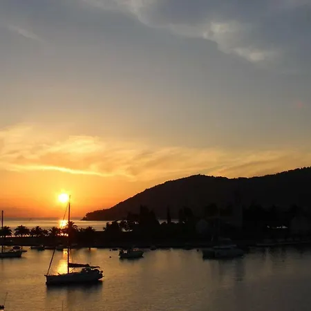 Nono Ive Apartment Vis